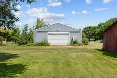 W6576 Manitowoc Road, Menasha, WI 54952 - Photo 2