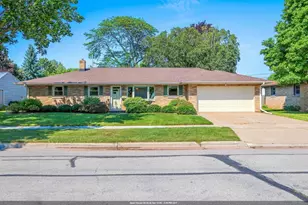 1404 Liberty St, Green Bay, WI 54304 - Photo 1