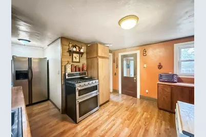 1123 Elizabeth Avenue, Marinette, WI 54143 - Photo 8