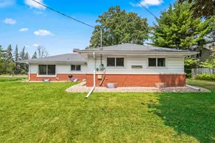 244 E Pulaski St, Pulaski, WI 54162 - Photo 40