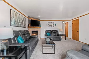 931 Gerard Dr, Green Bay, WI 54302 - Photo 4