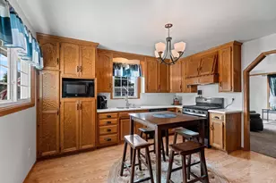 931 Gerard Dr, Green Bay, WI 54302 - Photo 14