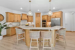 2870 Sleepy Hollow Dr, Green Bay, WI 54311 - Photo 14