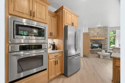 2870 Sleepy Hollow Drive, Green Bay, WI 54311 - Photo 18