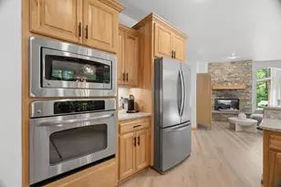 2870 Sleepy Hollow Dr, Green Bay, WI 54311 - Photo 18