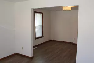 231 S Military Rd, Fond du Lac, WI 54935 - Photo 4