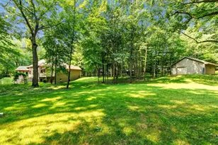 3240 Crystal Creek Ct, Suamico, WI 54313 - Photo 4