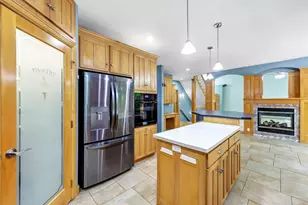 3240 Crystal Creek Ct, Suamico, WI 54313 - Photo 20