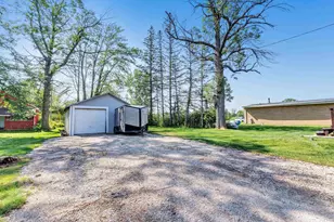 1139 Grosse Rd, Little Suamico, WI 54141 - Photo 20