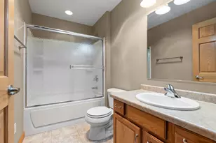 4013 E Benvalley Dr, Appleton, WI 54913 - Photo 26