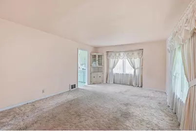 822 Winford Avenue, Green Bay, WI 54303 - Photo 4
