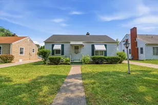 822 Winford Ave, Green Bay, WI 54303 - Photo 1