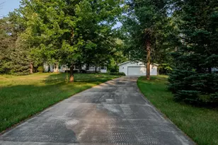 N6644 S 6th St, Crivitz, WI 54114 - Photo 4