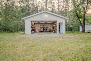 N6644 S 6th St, Crivitz, WI 54114 - Photo 8