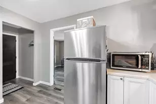 1149 Langlade Ave, Green Bay, WI 54304 - Photo 8