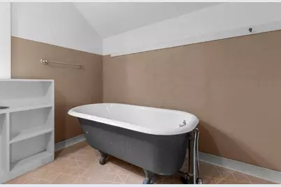 1435 E Mason Street, Green Bay, WI 54301 - Photo 16