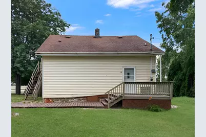 635 Elm Street, Omro, WI 54963 - Photo 14