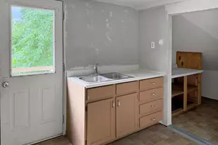 635 Elm St, Omro, WI 54963 - Photo 12