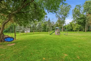 1569 Redstone Trail, Green Bay, WI 54313 - Photo 46