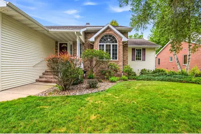 1569 Redstone Trail, Green Bay, WI 54313 - Photo 2
