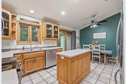 1569 Redstone Trail, Green Bay, WI 54313 - Photo 12