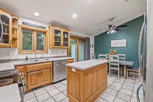 1569 Redstone Trail, Green Bay, WI 54313 - Photo 12