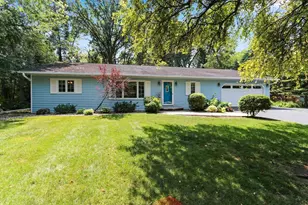 5909 Indian Shrs Rd, Winneconne, WI 54986 - Photo 6