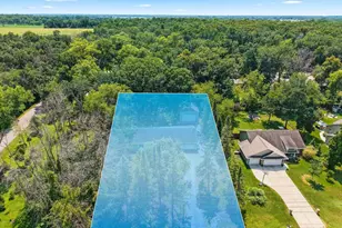 5909 Indian Shrs Rd, Winneconne, WI 54986 - Photo 8