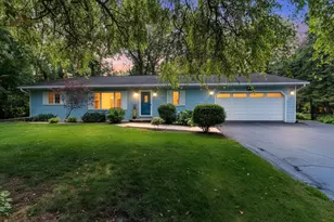 5909 Indian Shrs Rd, Winneconne, WI 54986 - Photo 2