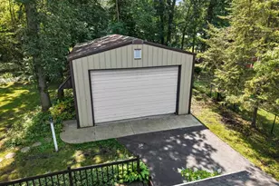 5909 Indian Shrs Rd, Winneconne, WI 54986 - Photo 16