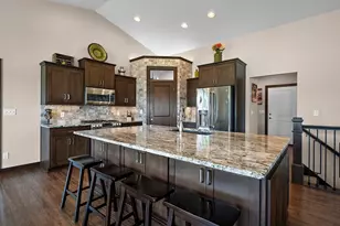 3327 Egret Dr, Green Bay, WI 54311 - Photo 12