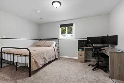 919 E Tennessee Avenue, Oshkosh, WI 54901 - Photo 26