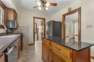 1823 College Ave, Racine, WI 53403 - Photo 26