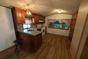 614 Spruce Cir, Redgranite, WI 54970 - Photo 10