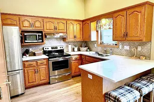 W5424 Red Clover Tr, Appleton, WI 54915 - Photo 2