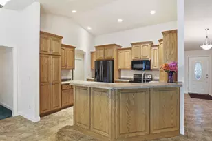 89 Penbrook Cir, Appleton, WI 54914 - Photo 8