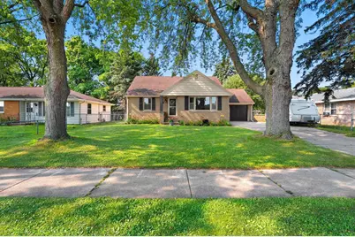2116 Manitowoc Road, Green Bay, WI 54302 - Photo 36