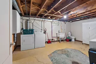 2116 Manitowoc Rd, Green Bay, WI 54302 - Photo 34