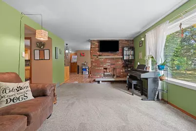 630 Mt Mary Drive, Green Bay, WI 54311 - Photo 6