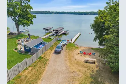 34903 Parkway Drive, Oconomowoc, WI 53066 - Photo 38