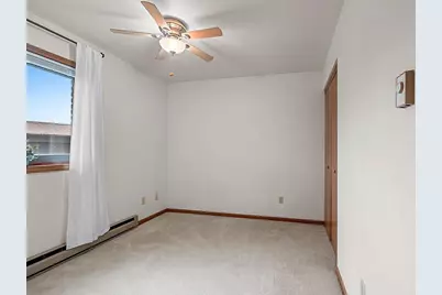 288 Campbell Road #Unit B, Oshkosh, WI 54902 - Photo 24