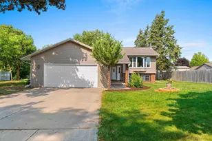 169 Prairie Ct, Appleton, WI 54915 - Photo 4