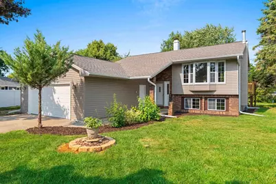 169 Prairie Court, Appleton, WI 54915 - Photo 2