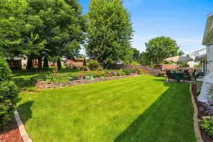552 Menlo Park Rd, Green Bay, WI 54302 - Photo 44