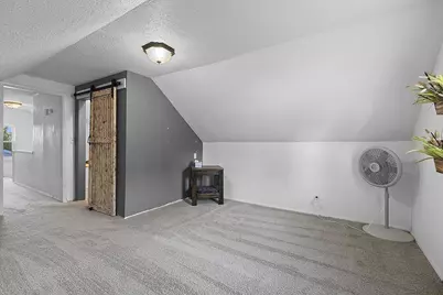 821 Gross Court, Green Bay, WI 54304 - Photo 18