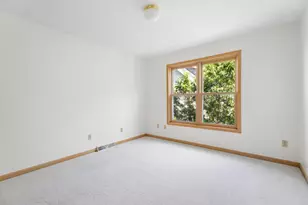 5181 Edgewater Beach Rd, Green Bay, WI 54311 - Photo 36