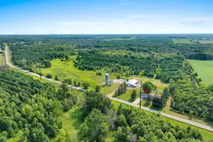 N11424 Jepson Rd, Clintonville, WI 54929 - Photo 4