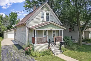 1036 W 5th Ave, Oshkosh, WI 54902 - Photo 1