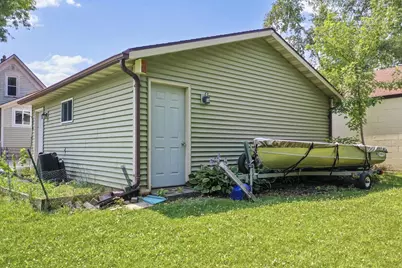 1036 W 5th Avenue, Oshkosh, WI 54902 - Photo 26