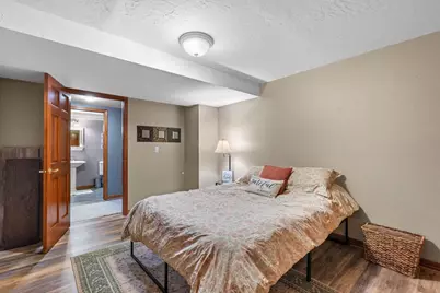 N9121 Kernan Avenue, Appleton, WI 54915 - Photo 32